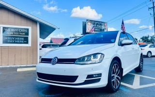 2016 VOLKSWAGEN GOLF TSI SE