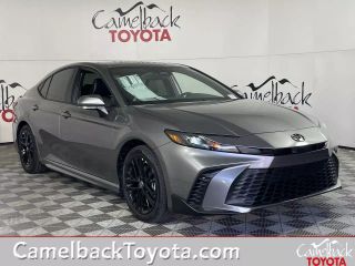 2025 TOYOTA CAMRY SE SEDAN 4D