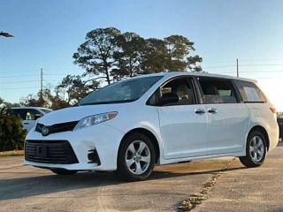 2020 TOYOTA SIENNA L