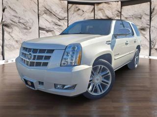 Image of 2013 CADILLAC ESCALADE