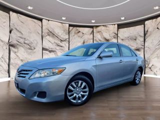 Image of 2011 TOYOTA CAMRY