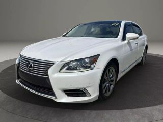 Image of 2016 LEXUS LS