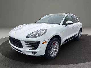 Image of 2016 PORSCHE MACAN
