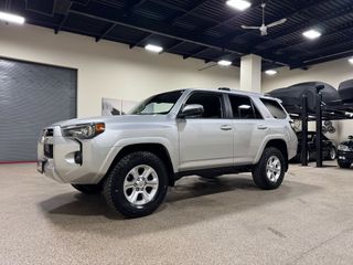2021 TOYOTA 4RUNNER SR5