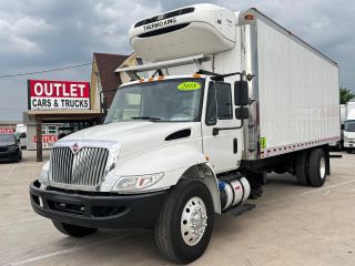 2018 International 4300 - Image 16