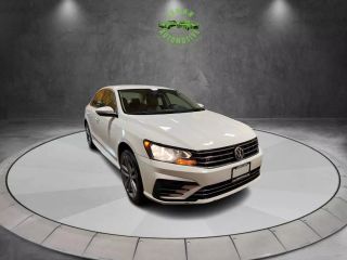 2017 VOLKSWAGEN PASSAT 1.8T R-LINE
