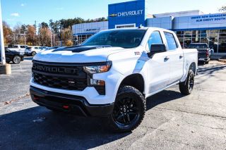 2025 CHEVROLET SILVERADO 1500 CREW CAB CUSTOM TRAIL BOSS PICKUP 4D 5 3/4 FT