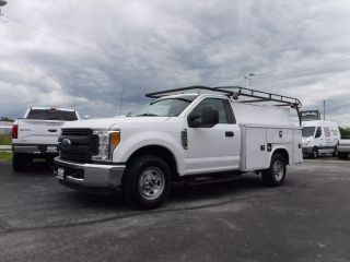 Image of 2017 FORD F350 SUPER DUTY REGULAR CAB