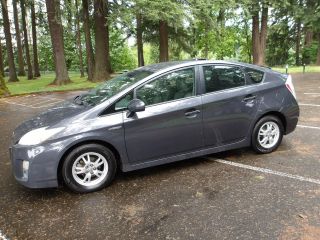 Image of 2011 TOYOTA PRIUS