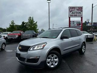 2017 CHEVROLET TRAVERSE LS