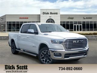 2025 RAM 1500 CREW CAB LARAMIE PICKUP 4D 5 1/2 FT