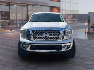 Image of 2017 NISSAN TITAN CREW CAB