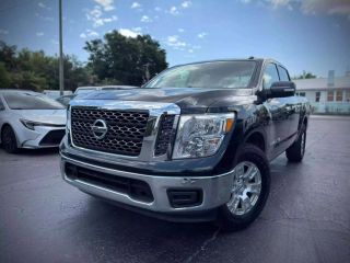 Image of 2018 NISSAN TITAN CREW CAB