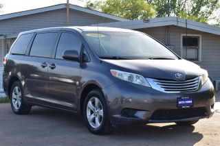 Image of 2012 TOYOTA SIENNA