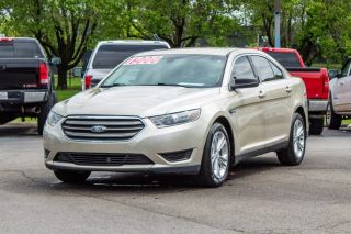 2017 FORD TAURUS SE
