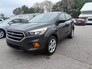 2017 FORD ESCAPE S