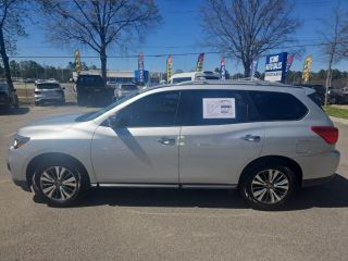 2018 NISSAN PATHFINDER SV