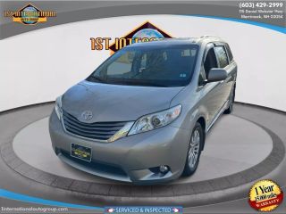 Image of 2017 TOYOTA SIENNA