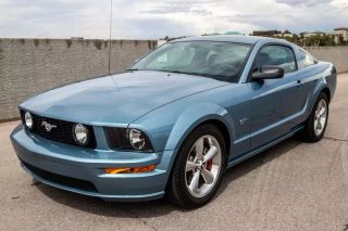 2006 FORD MUSTANG COUPE  AUTOMATIC - RevEuro LLV, Las Vegas, NV, 36.05773, -115.17612