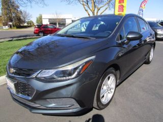 2017 CHEVROLET CRUZE LT