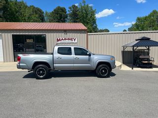 2018 TOYOTA TACOMA SR