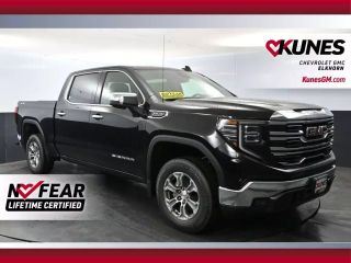 2025 GMC SIERRA 1500 CREW CAB SLT PICKUP 4D 5 3/4 FT