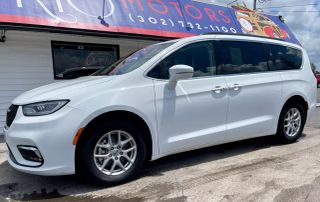 2022 Chrysler Pacifica - Image 29