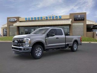 2025 FORD F-350 SUPER DUTY XLT