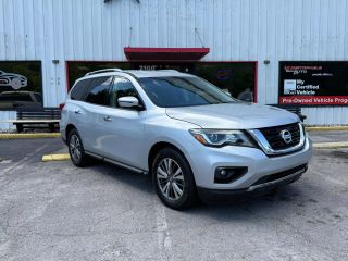 2019 NISSAN PATHFINDER SV