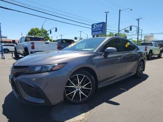 Image of 2022 TOYOTA CAMRY