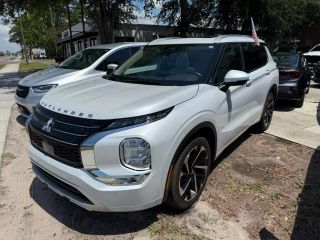 Image of 2024 MITSUBISHI OUTLANDER