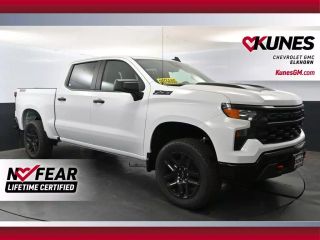 2025 CHEVROLET SILVERADO 1500 CREW CAB CUSTOM TRAIL BOSS PICKUP 4D 5 3/4 FT