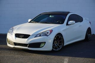 Image of 2011 HYUNDAI GENESIS COUPE