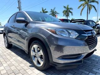 2017 HONDA HR-V LX