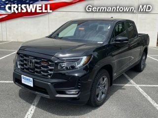2025 HONDA RIDGELINE TRAILSPORT PICKUP 4D 5 FT