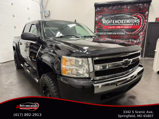 Used 2009 CHEVROLET SILVERADO 1500 CREW CAB for Sale – Only $$15,499, 139,617 Miles – Available at {{SiteTitle}}, {{City}}, {{State}}.