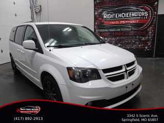 Used 2017 DODGE GRAND CARAVAN PASSENGER for Sale – Only $$9,995, 164,127 Miles – Available at {{SiteTitle}}, {{City}}, {{State}}.
