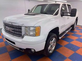 Image of 2011 GMC SIERRA 2500 HD CREW CAB DENALI PICKUP 4D 6 1/2 FT