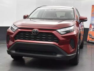 Image of 2023 TOYOTA RAV4 XLE SPORT UTILITY 4D