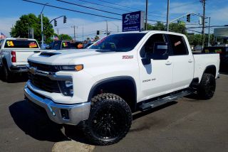 Image of 2024 CHEVROLET SILVERADO 2500 HD CREW CAB