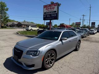 Image of 2018 CHRYSLER 300
