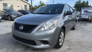 2014 NISSAN VERSA S