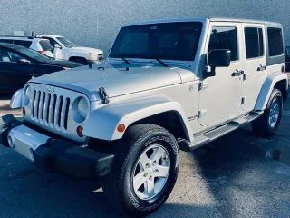 2011 JEEP WRANGLER UNLIMITED SAHARA