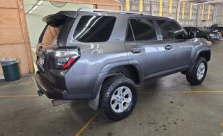 Image of 2016 TOYOTA 4RUNNER