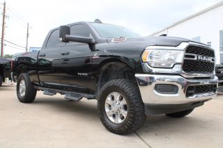 Image of 2022 RAM 2500 CREW CAB