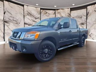 Image of 2011 NISSAN TITAN CREW CAB