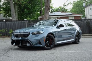 Image of 2025 BMW M5