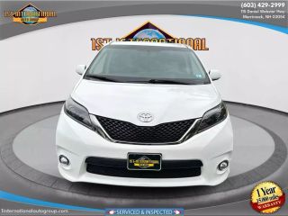 Image of 2015 TOYOTA SIENNA
