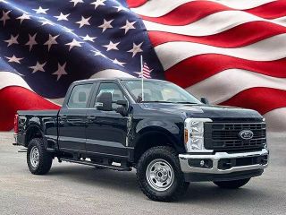 2025 FORD F250 SUPER DUTY CREW CAB XLT PICKUP 4D 8 FT