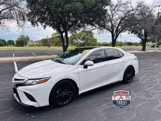 Image of 2019 TOYOTA CAMRY
